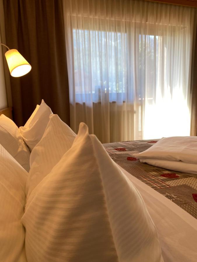Hotel Garni LIVING San Candido Esterno foto