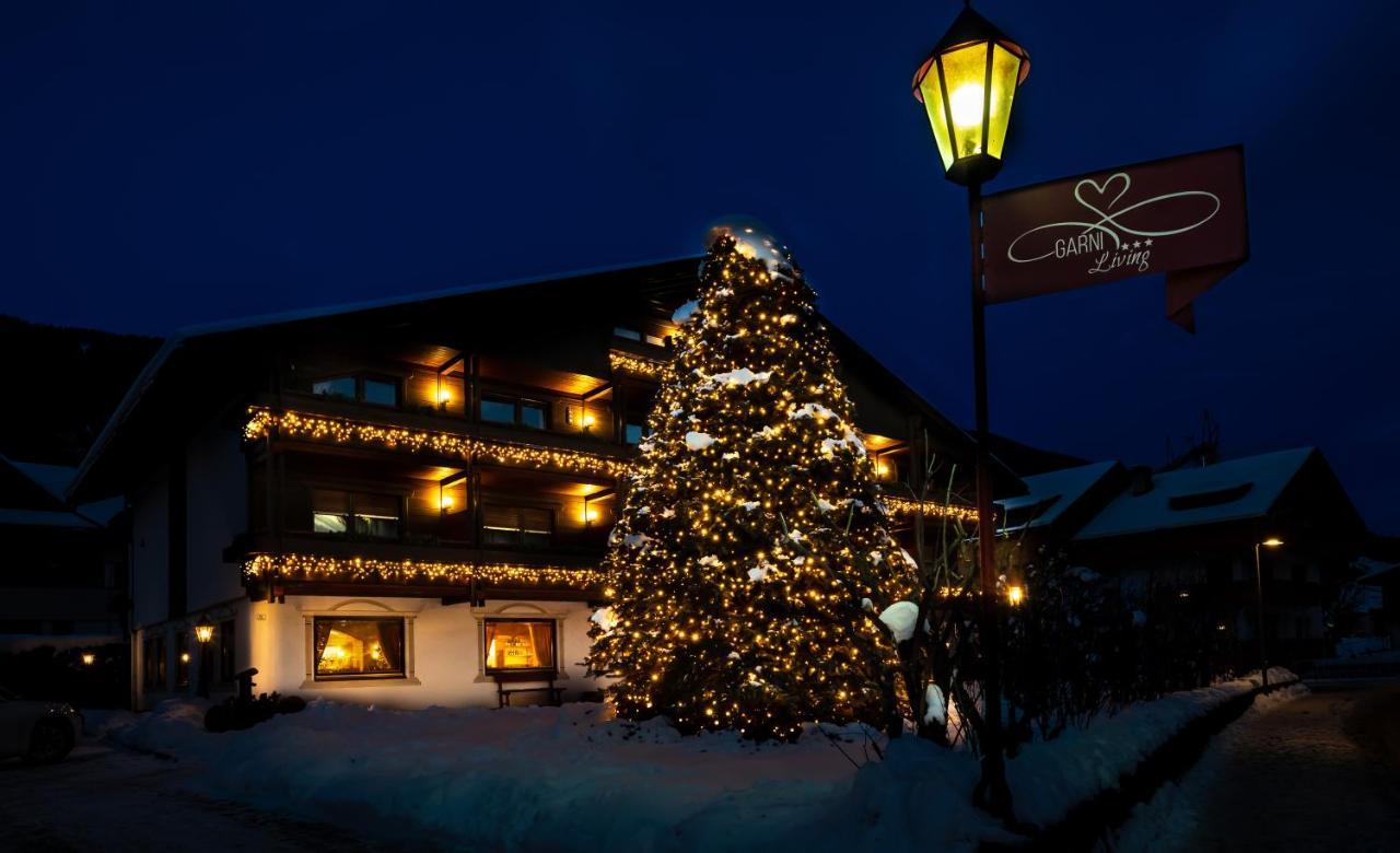 Hotel Garni LIVING San Candido Esterno foto