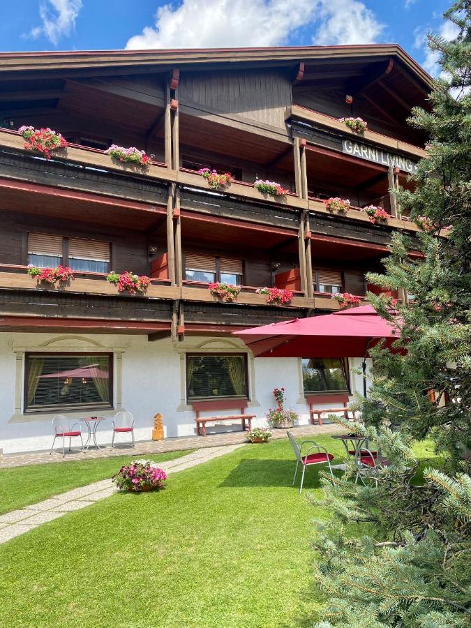 Hotel Garni LIVING San Candido Esterno foto
